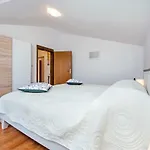 Len Apartament *