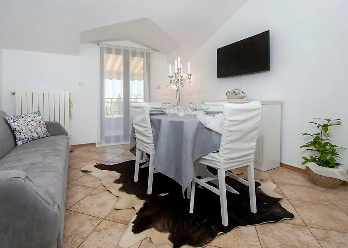 Len Lejlighed Rovinj